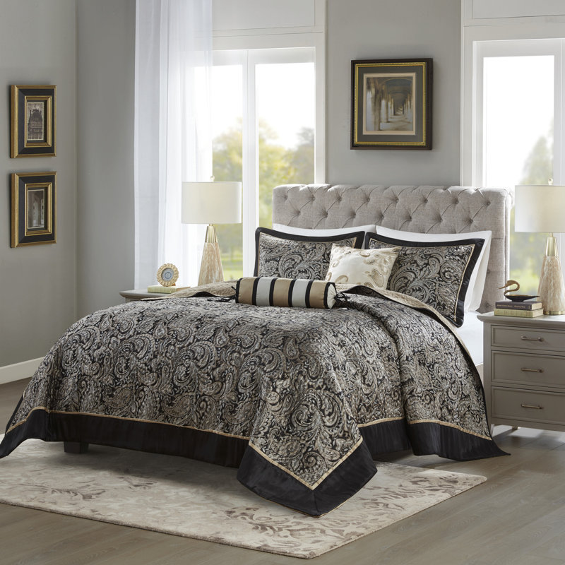 Ensemble de couvre-lit en jacquard 5 pièces avec coussins Aubrey, Courtepointe grand + 2 taies décoratives standard, Noir