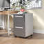 Armoire de base double en bois massif gris clair Shaker