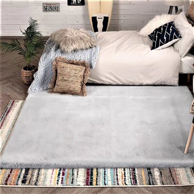 Davyn Faux Fur Indoor Rug