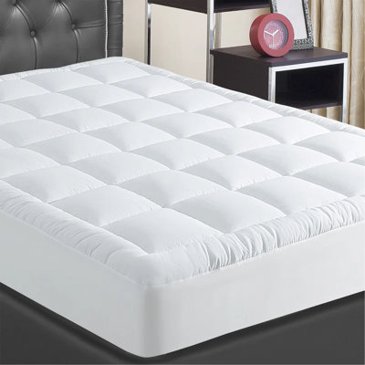 Surmatelas en duvet synthétique 2 po Sharen