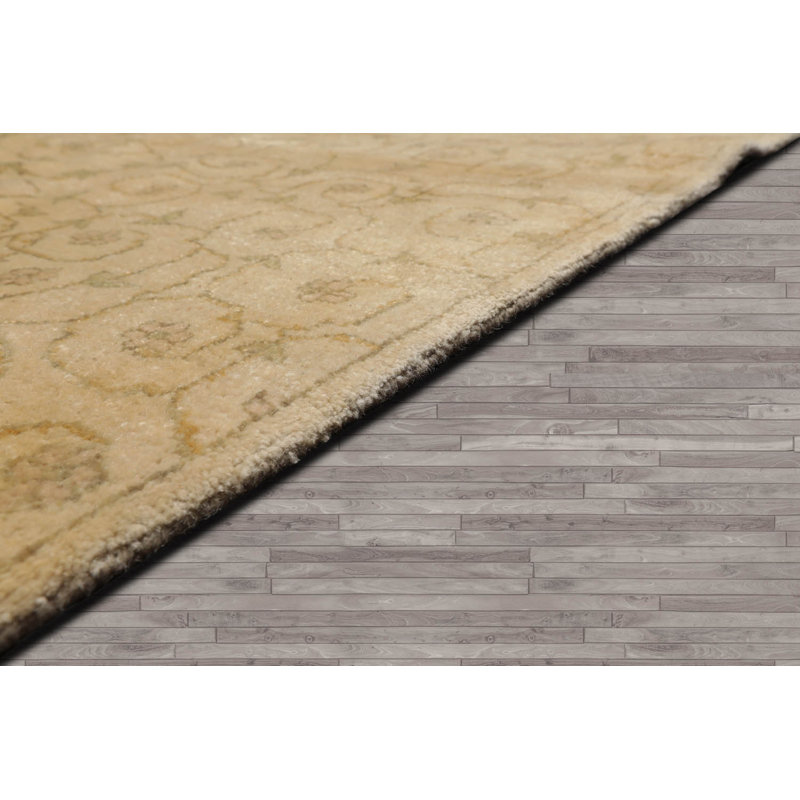 Tapis beige unique de 8 pi 1 po x 10 pi 4 po One-of-a-Kind