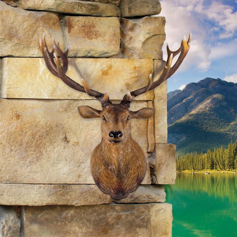 Sculpture murale «Big Antler Buck»