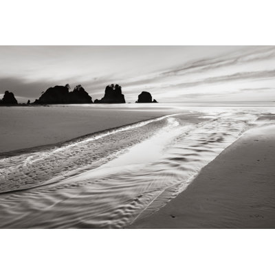 Shi Shi Point of Arches 1 Piece Wrapped Canvas Wall Art