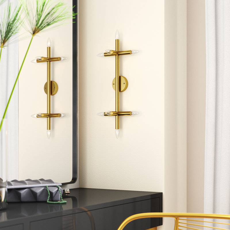 Salome 8 - Light Armed Sconce