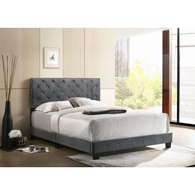 Transitional Bed For Modern Living