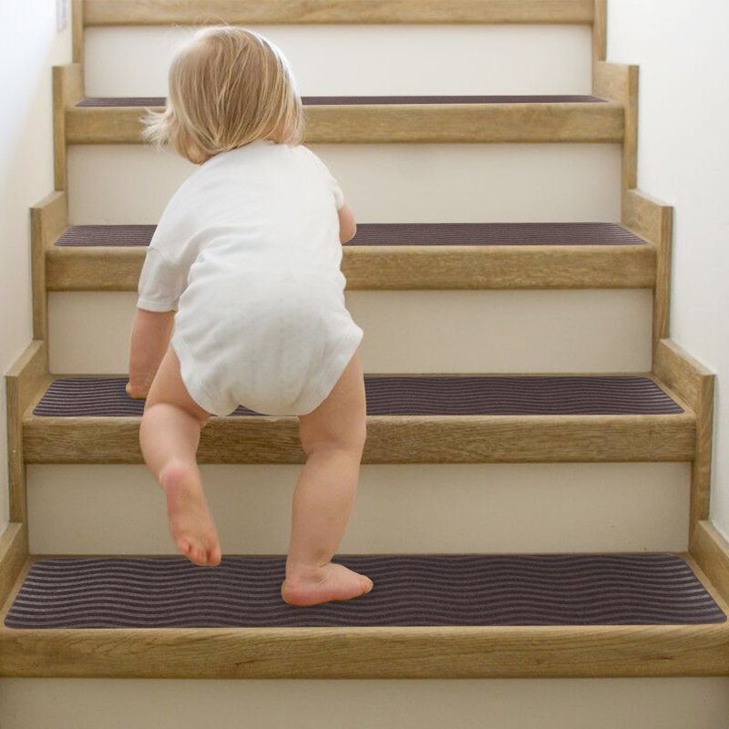 Tapis d'escalier, Brun