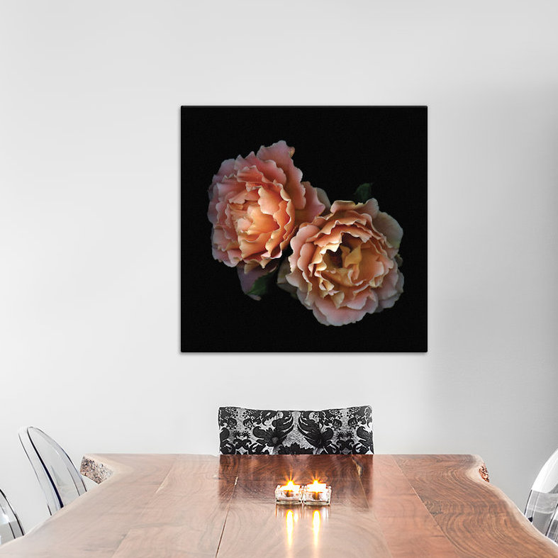 Le Temps des Roses, reproduction de photo sur toile tendue, H 18 po x l 18 po x P 1,5 po, Toile avec cadre noir, Pas de tapis