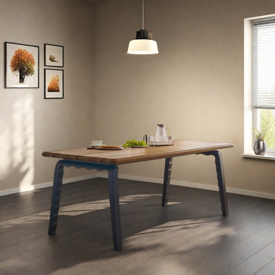 Table de salle à manger durable en bois massif haut de gamme