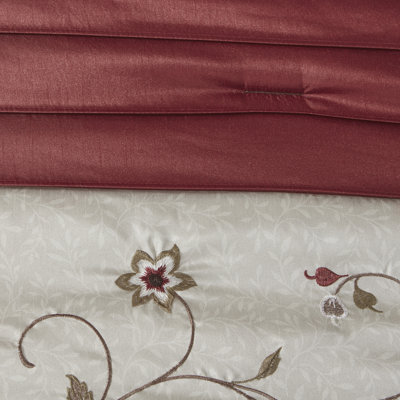 Ensemble d'édredon brodé de sept articles Serene