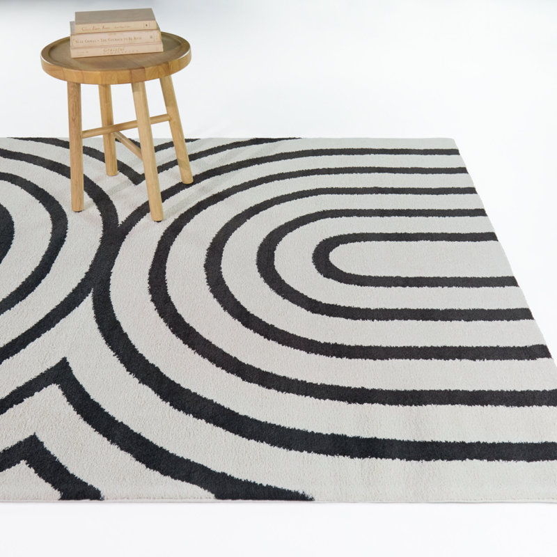 Lera Cream/Black Modern Arches Area Rug, 5'3" x 7'
