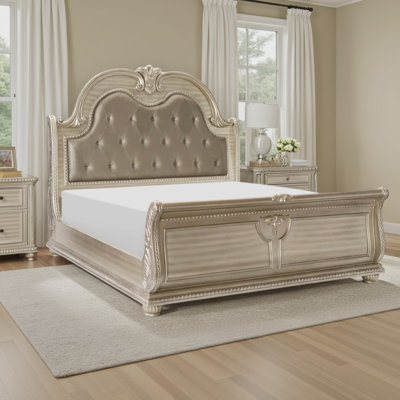 Elisya Cherryl Tufted Upholstered Sleigh Bed