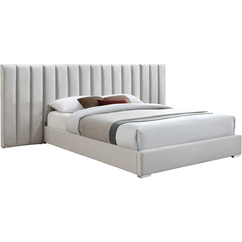Haymon Velvet Bed