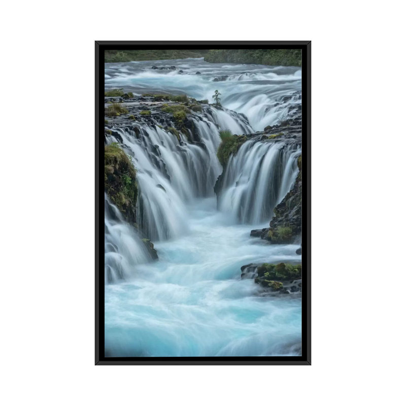 « blue water », impression sur toile, H 26 po x l 18 po x P 1,5 po, Toile avec cadre noir, Pas de tapis