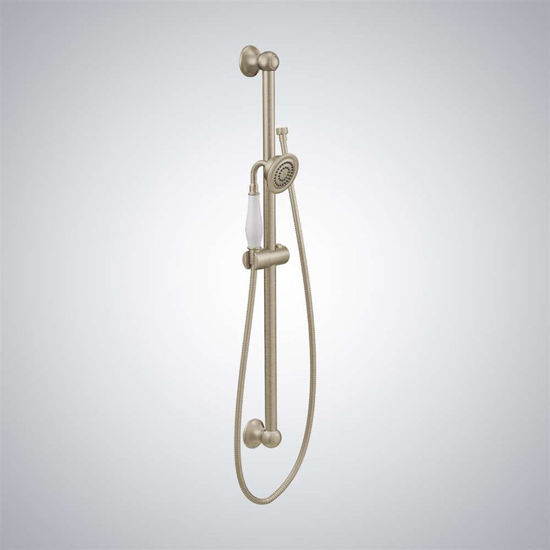 Douche ronde Vienna au design élégant et à la fonctionnalité polyvalente, Nickel brossé