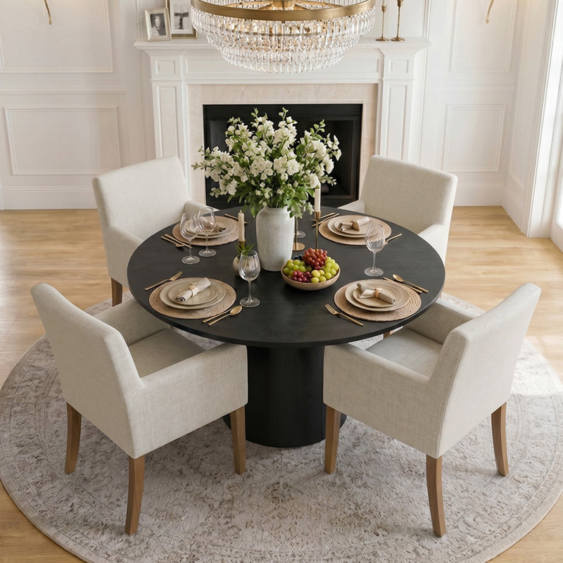 Ensemble de table de salle à manger 4 personnes Woodcroft avec table ronde unie et 4 fauteuils rembourrés en tissu, Beige