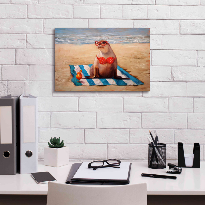«Beached» par Lucia Heffernan - reproduction d'art sur toile tendue, H 12 po x l 18 po x P 0,75 po