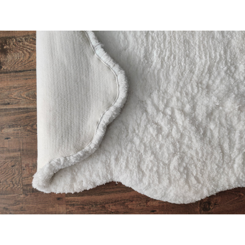 Tapis blanc touffeté à la main Emigsville, Nouveauté 2 pi x 4 pi