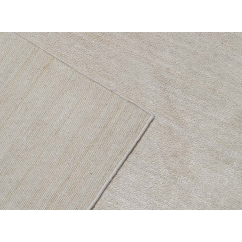 Tapis beige noué à la main de haute qualité