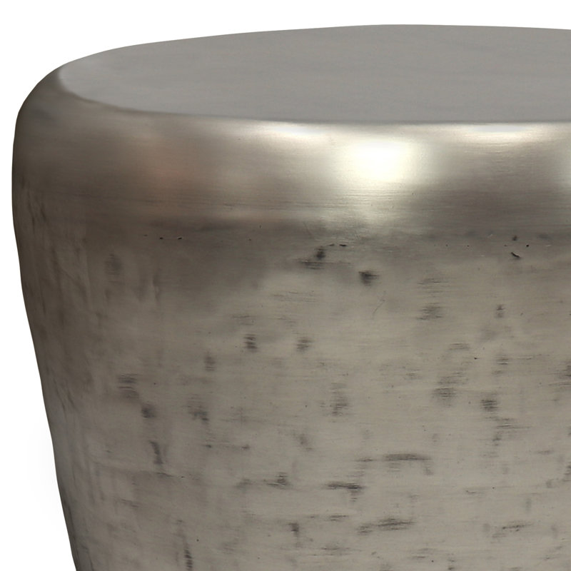 Table d'appoint ronde en métal avec finition texturée Garvy, Argent antique