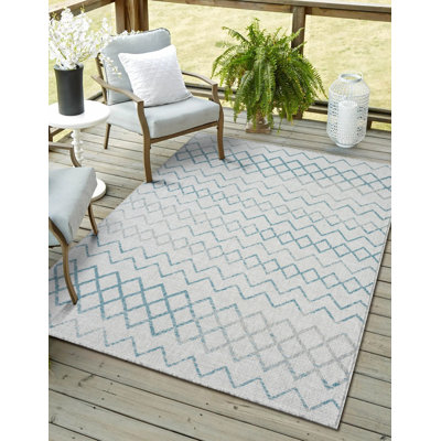 Northwich Geometric Indoor / Outdoor Area Rug