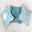 Oreiller de coquillages bleus et spa-118730642