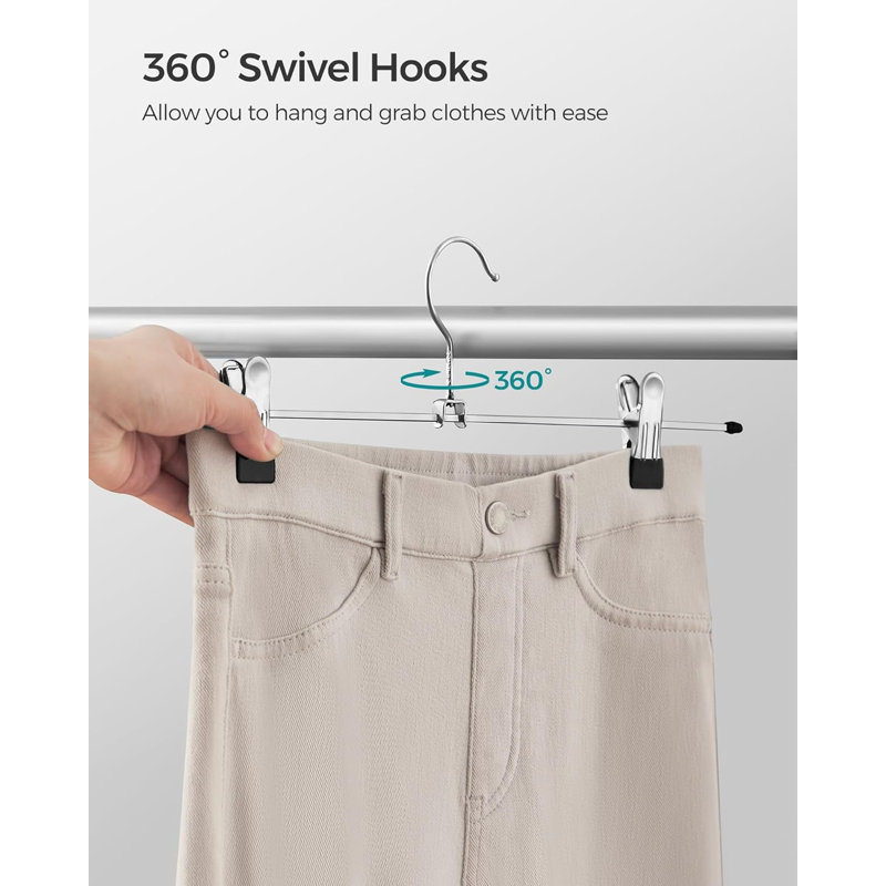 Metal Non-Slip Hangers With Clips
