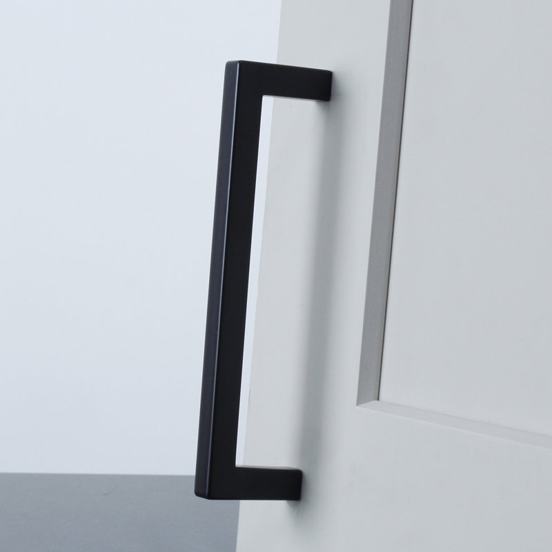 Poignée barre carrée 5 1/16" centré Kai, Noir mat