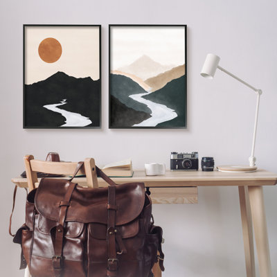«River Flowing into Distance Mountain Sun Landscape» par JJ Design House LLC - Ensemble de 2 peintures sur toile à cadre flottant