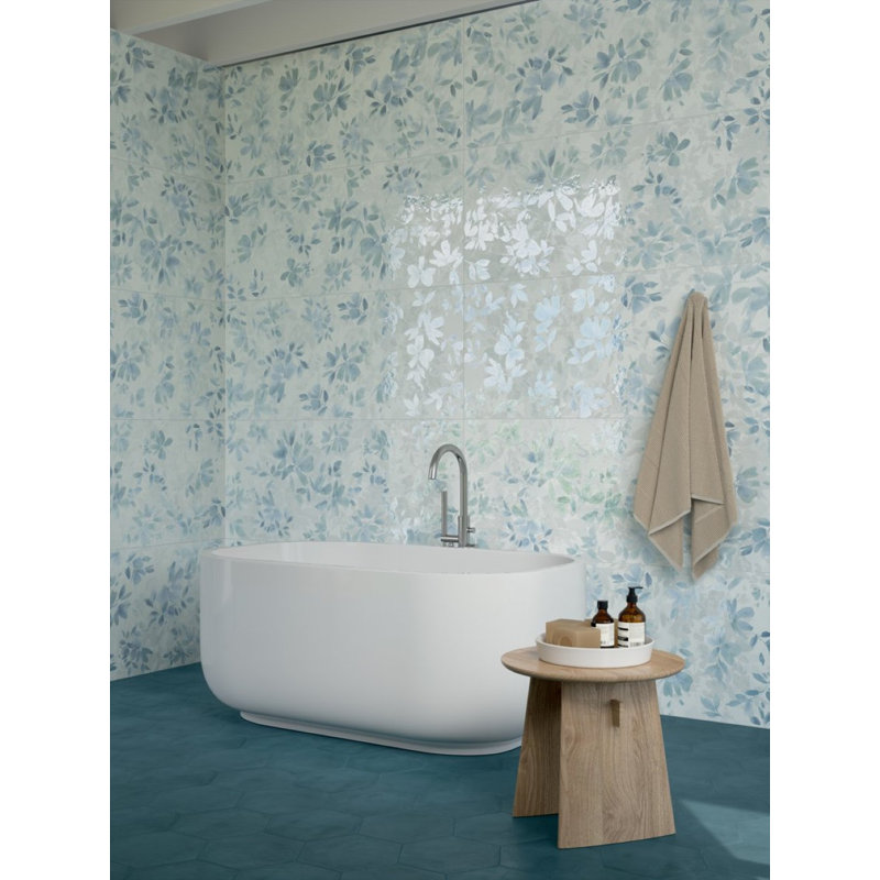 BD Annalee Floral 20X48 Wall Tile