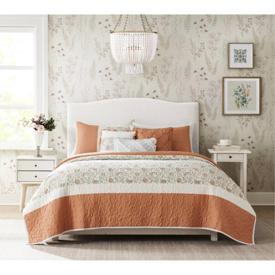 Quilt , 6 Piece, Comfy Fabric, With Fashionable Pillows Piece, Blend