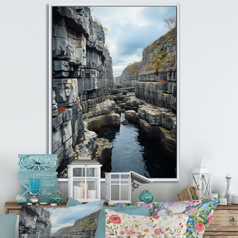 «Ireland the Burren Clif II», reproduction sur toile, H 32 po x l 24 po x P 1 po, Cadre flottant blanc