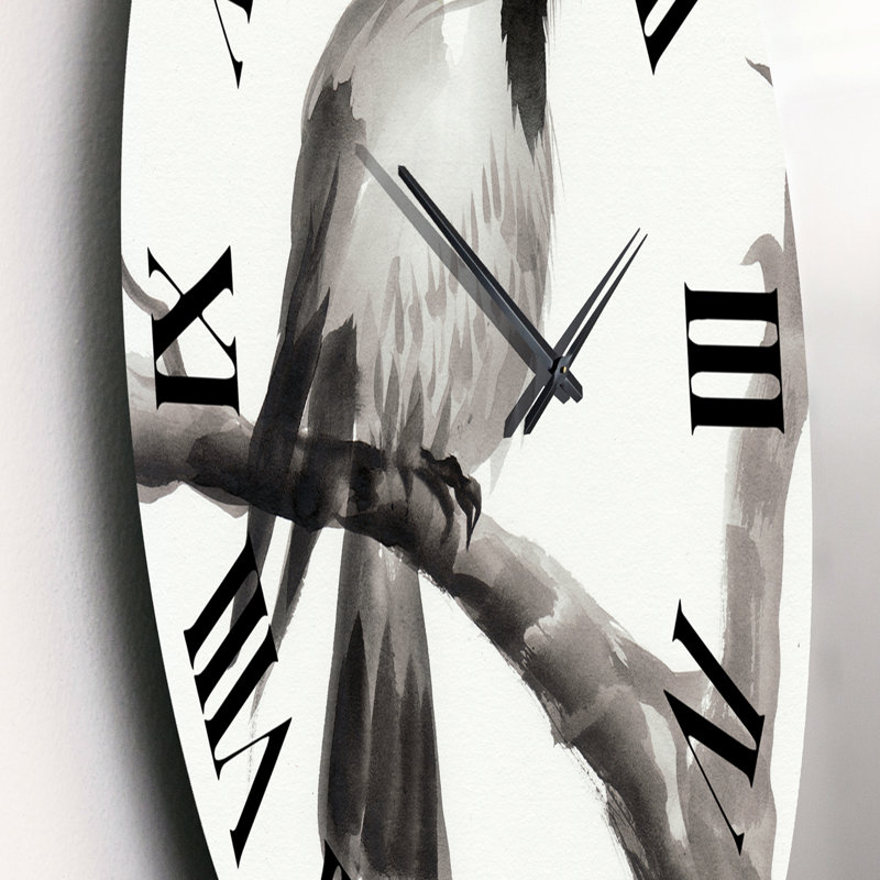 Horloge murale surdimensionnée sur une branche, Petit