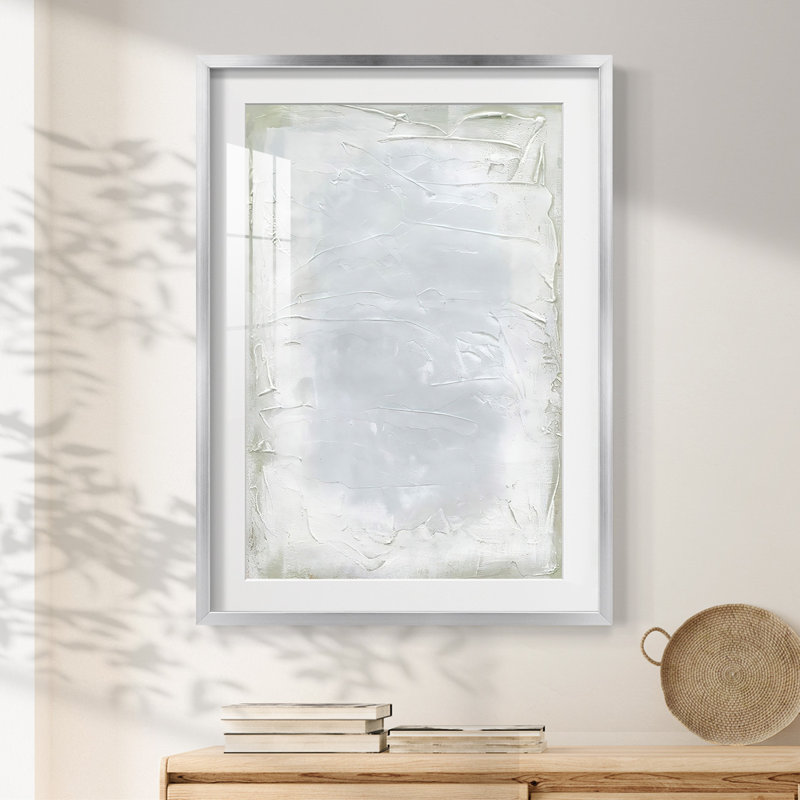 Subtle Transitions I - Impression encadrée, H 28,5 po x l 20,5 po, Argent argent