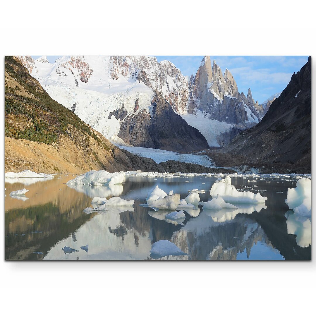 Leinwandbild Argentinische Berge hinter See