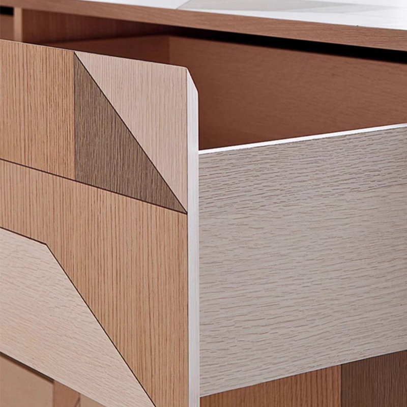 Buffet minimaliste de style italien