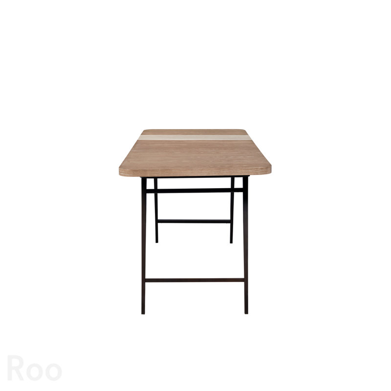 Table de salle à manger asymétrique