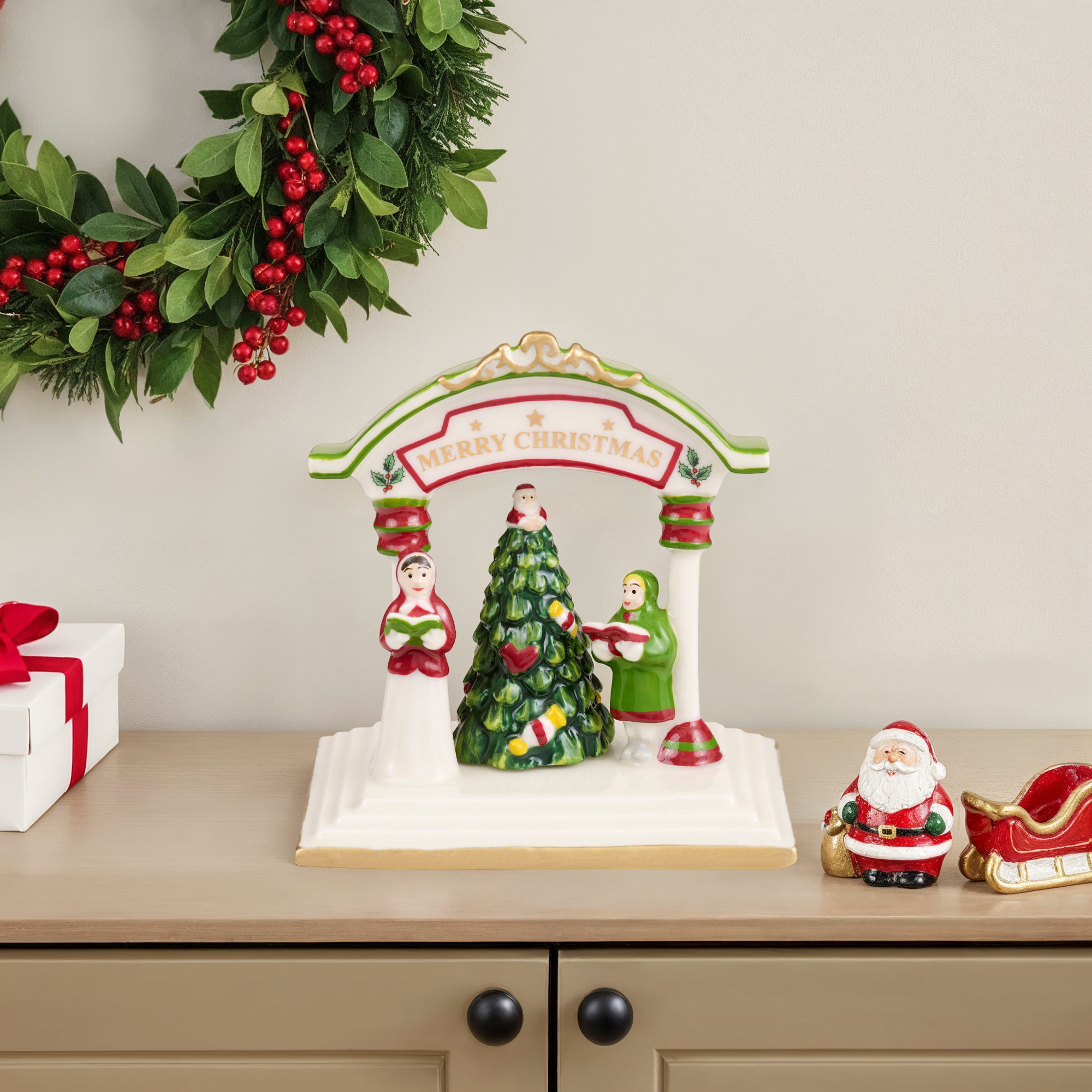 Spode Christmas Tree Village Christmas Carolers