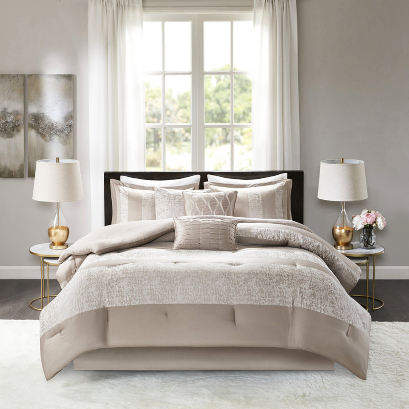 Édredon taupe très grand chenille - 7 pièces avec motif texturé et literie lavable à la machine