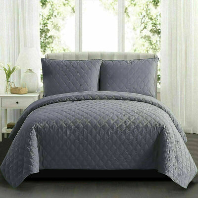 Amnon Throw Blanket
