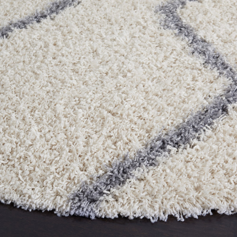 Tapis ivoire à motif géométrique, Rectangle 2 pi 7 po x 5 pi