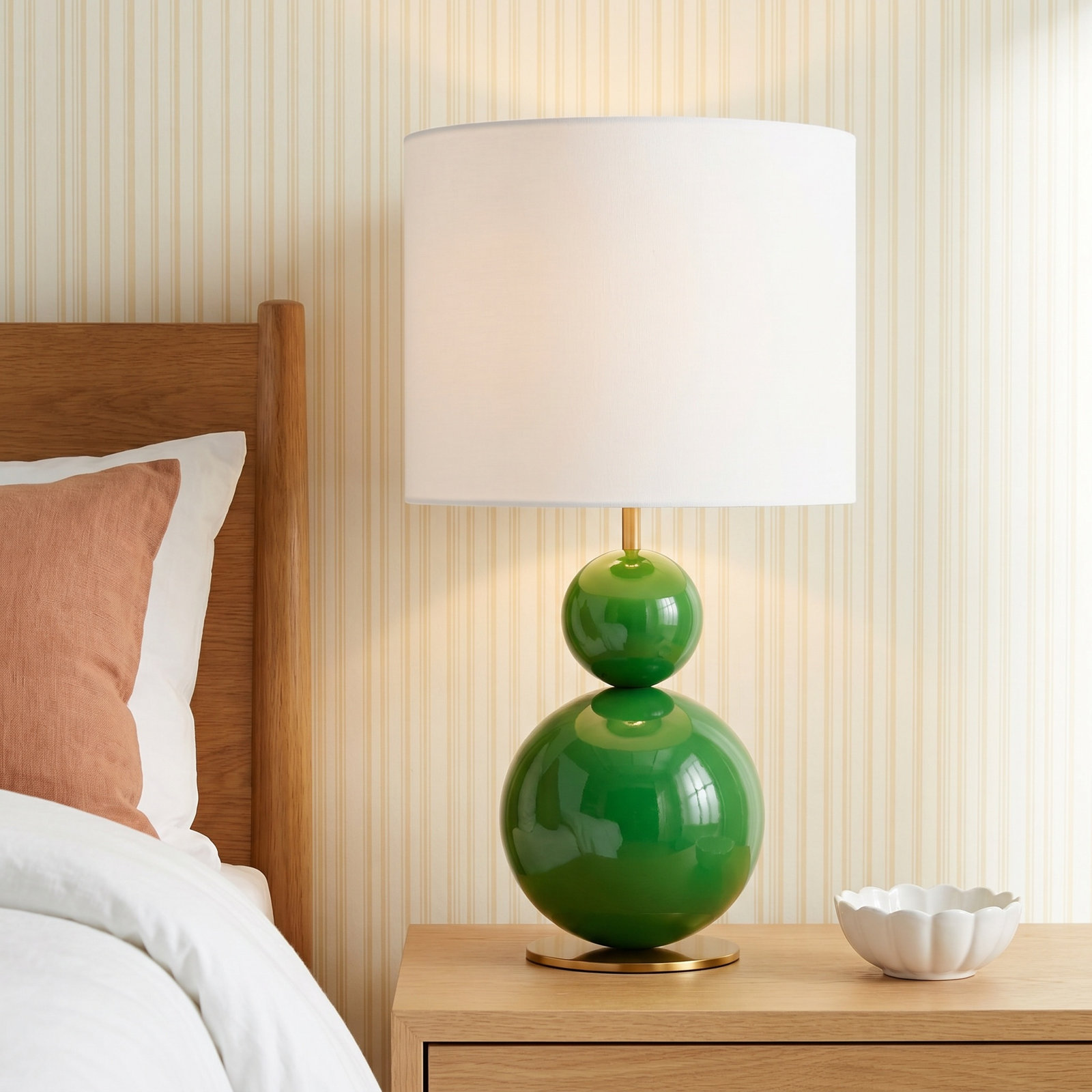 Anthony Metal Table Lamp, Green