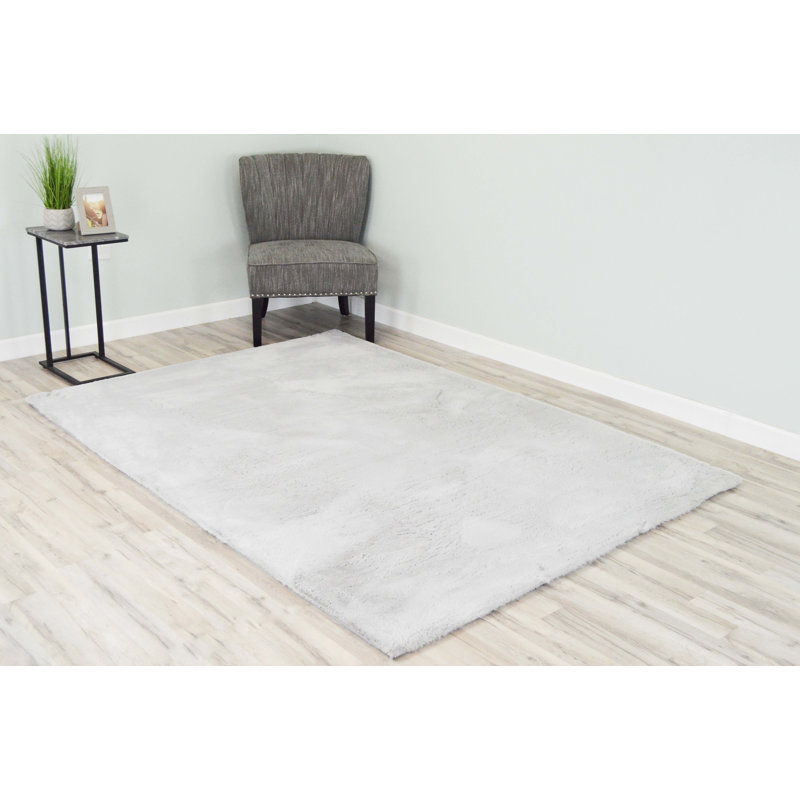 Nikith Rug