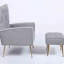 Chaise d'appoint rembourrée avec coussins capitonnés et repose-pieds gris-357037594