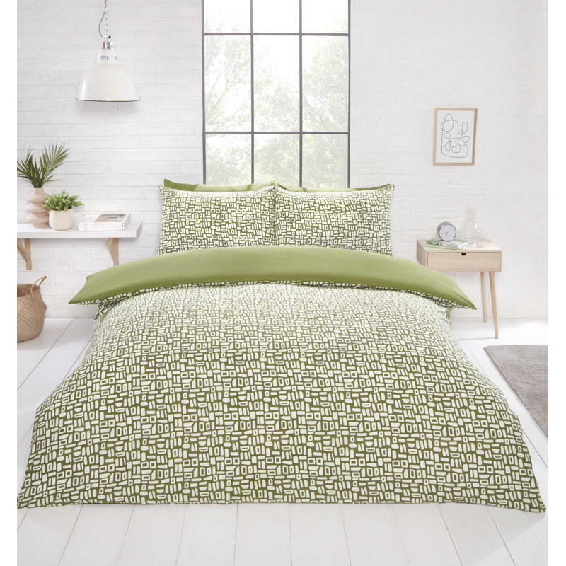 Kasie Polyester Geometric Shapes Bedding with Pillowcases, Double - 2 Standard Pillowcases, Green