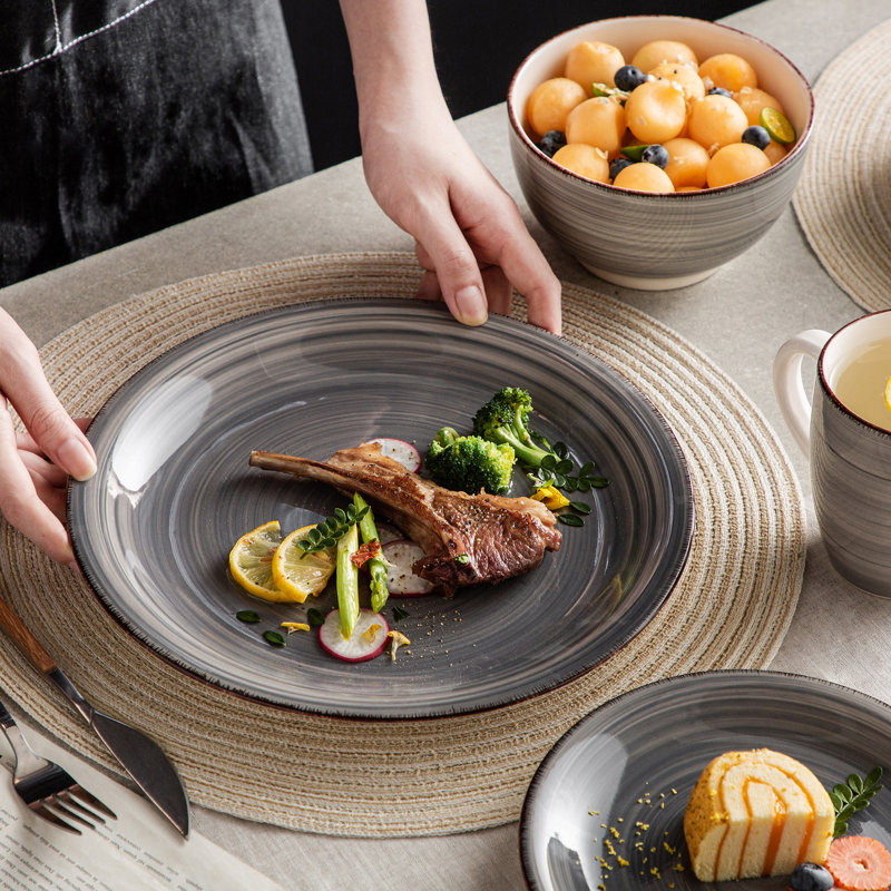 Bella 16 Piece Dinnerware Set, Service for 4, Grey