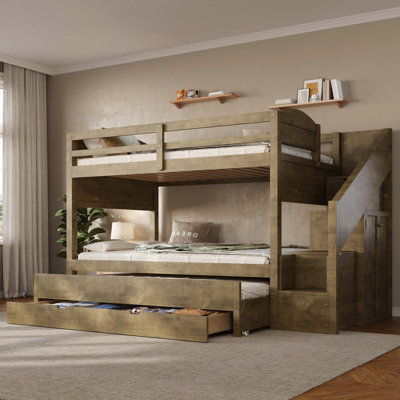 Lit superposé peu encombrant avec lit gigogne, escalier de rangement et garde-robe