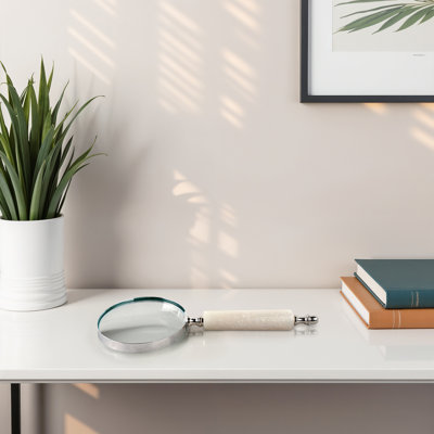 10" Gasper Resin Magnifying Glass