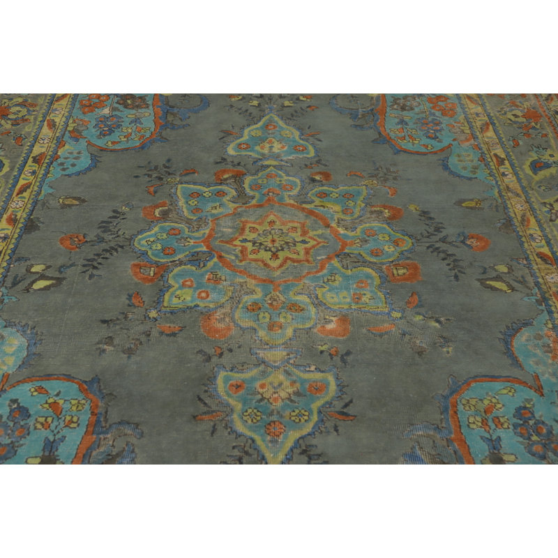 Elegant Traditional Area Rug 7x10