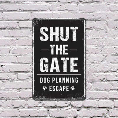 Shut Gate (2 Pack) 8 Inch x 12 Inch Plastic Sign