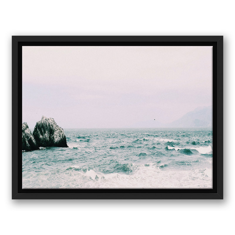 Pacific Coast, reproduction d'art sur toile encadrée, H 13,75 po x l 17,75 po